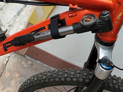 PUMP MOUNT ON BIKE